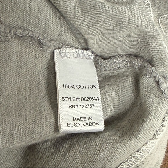 Dallas Cowboys Legends V-Neck Tee Navy Gray Vintage Style L NFL - Picture 9 of 11